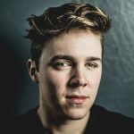 The Connection Between Fashion Choices And Personal Mental Health