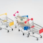 How To Use Financial Apps To Track Daily Spending