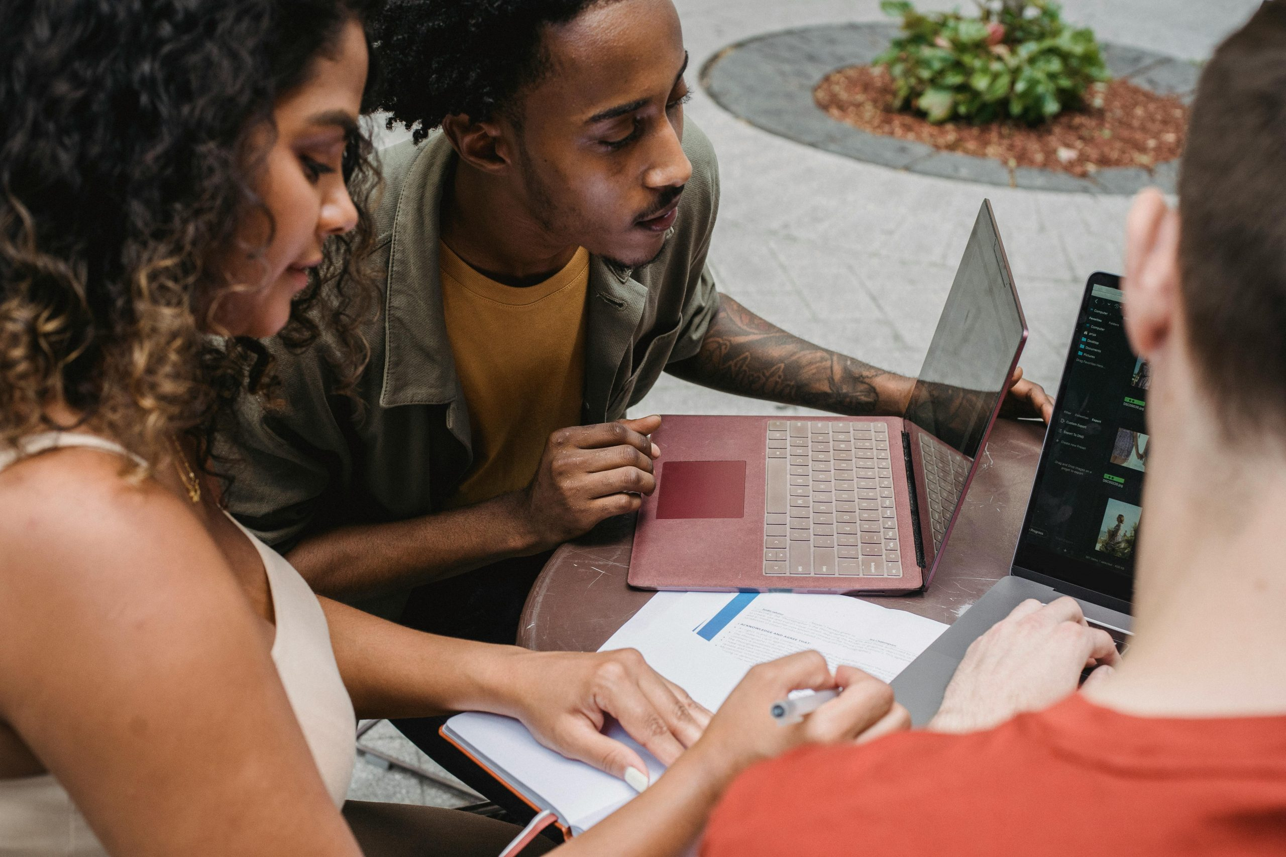 How To Foster Innovation Within Your Small Professional Team