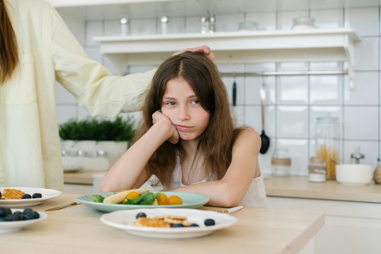 Effective Ways To Cultivate A Mindful Kitchen And Eating Habits